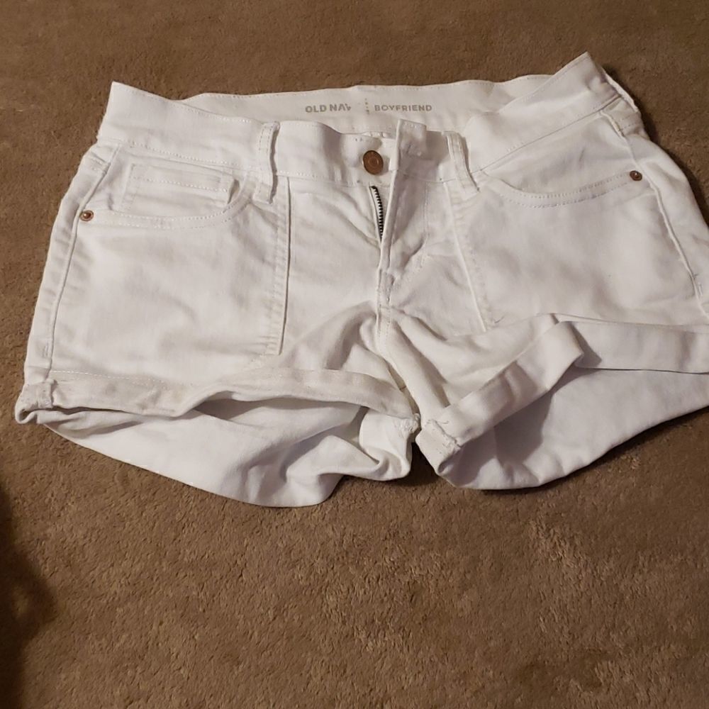 𝅺❤ 3/$20 Old Navy shorts